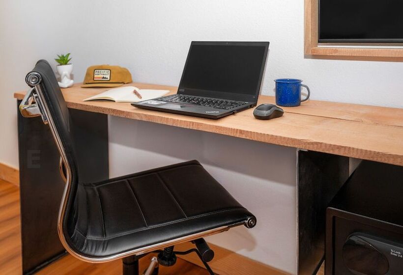 هتل Anacortes Inn