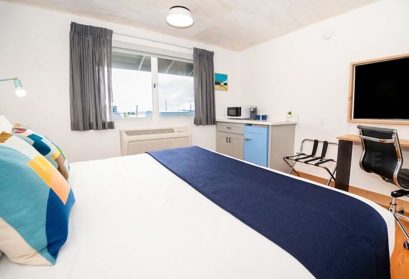 هتل Anacortes Inn