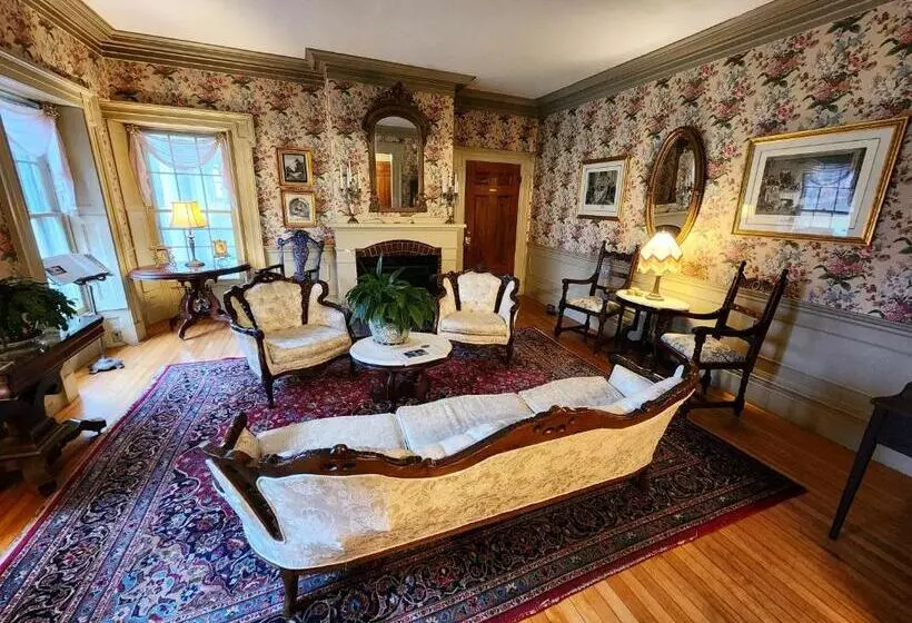 ホテル Arlington Inn & Spa