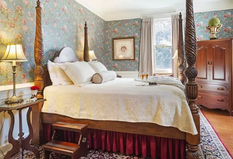 酒店 Arrowhead Inn