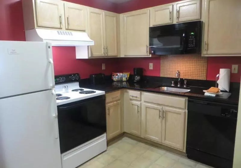 בית מלון כפרי Ashley Quarters