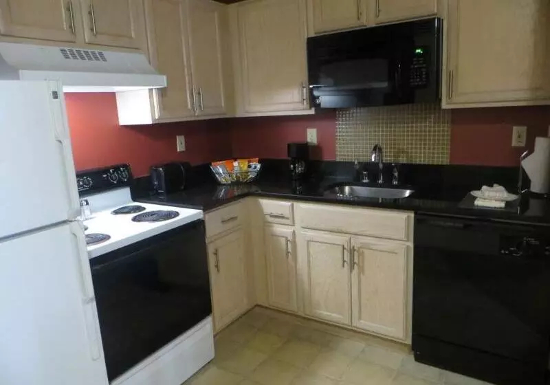 בית מלון כפרי Ashley Quarters