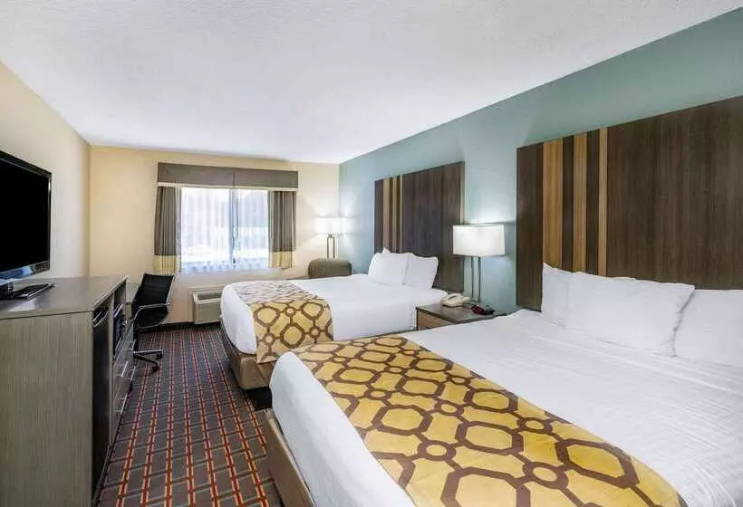 هتل Baymont By Wyndham Tupelo