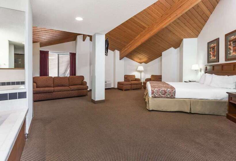 فندق Baymont By Wyndham Yreka