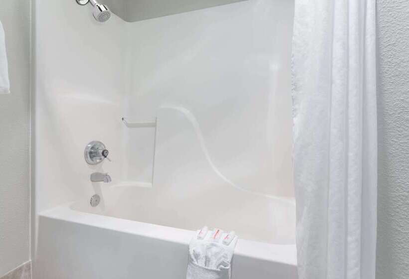 فندق Baymont By Wyndham Yreka