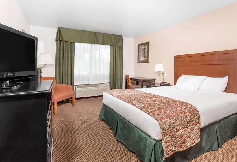 فندق Baymont By Wyndham Yreka