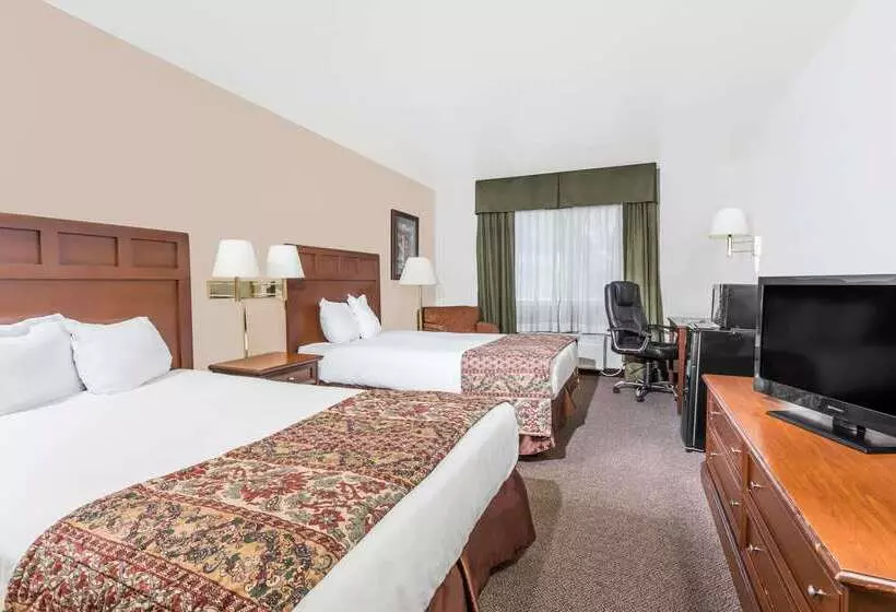 酒店 Baymont By Wyndham Yreka