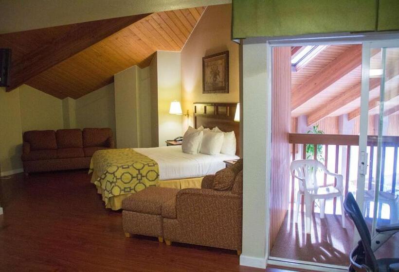 فندق Baymont By Wyndham Yreka