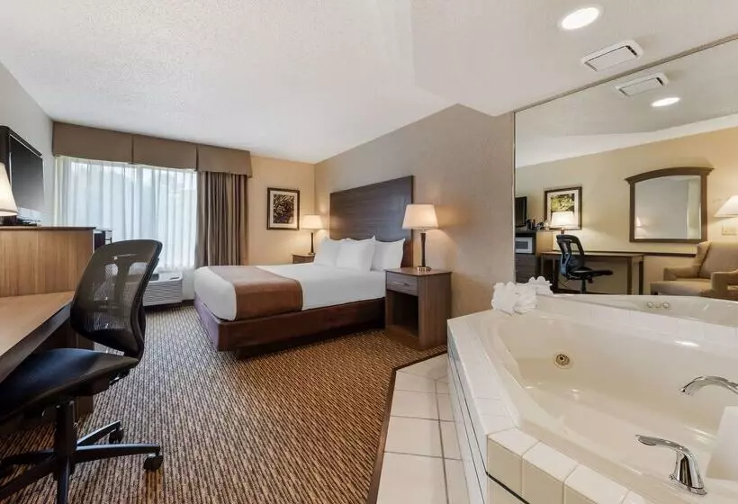 בית מלון כפרי Best Western Spooner Riverplace