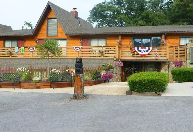 酒店 Inn At Deep Creek