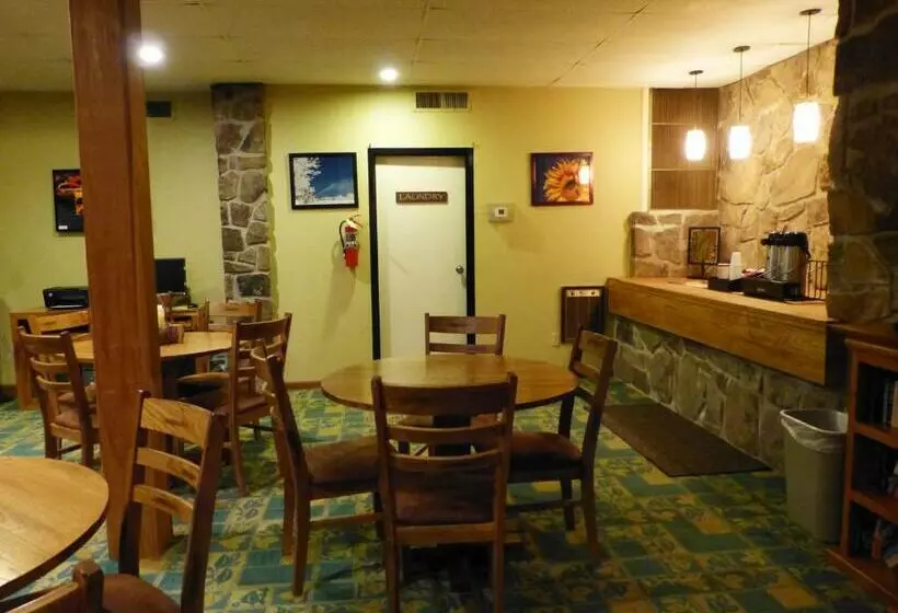 酒店 Inn At Deep Creek