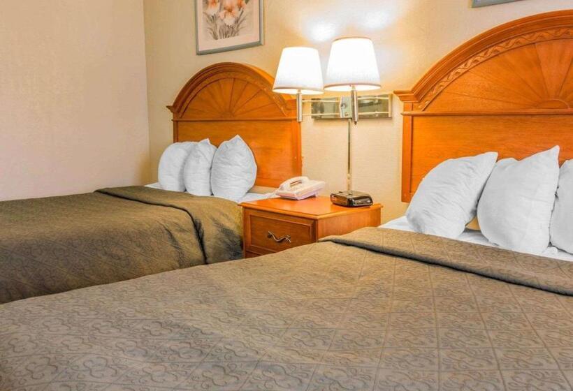 فندق Quality Inn Grand Rapids North