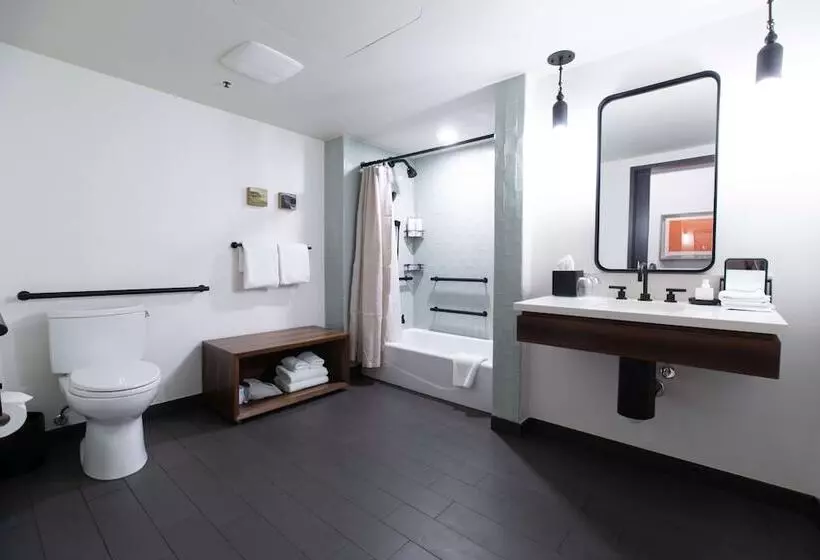 The Alexis Royal Sonesta Hotel Seattle