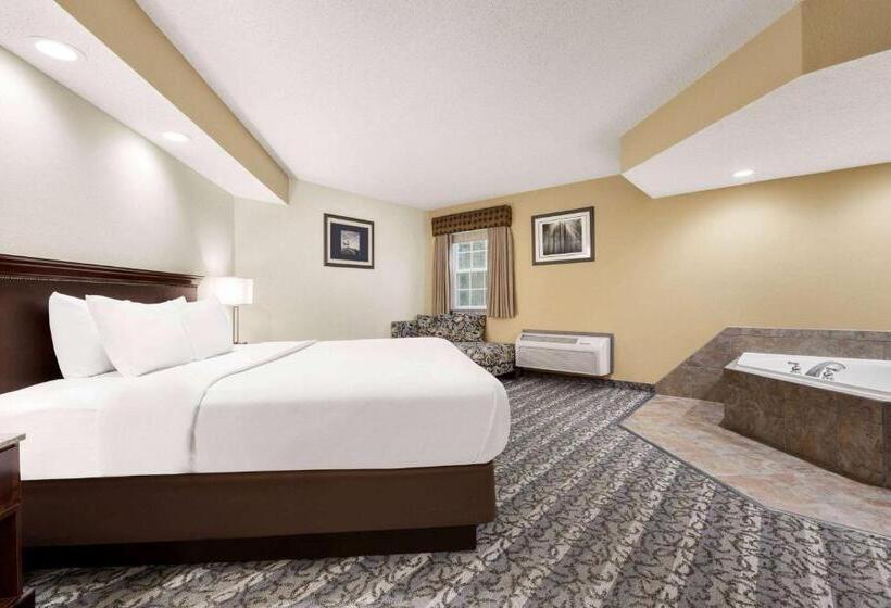 בית מלון כפרי Travelodge By Wyndham Coffeyville