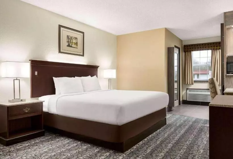 Отель Travelodge By Wyndham Coffeyville