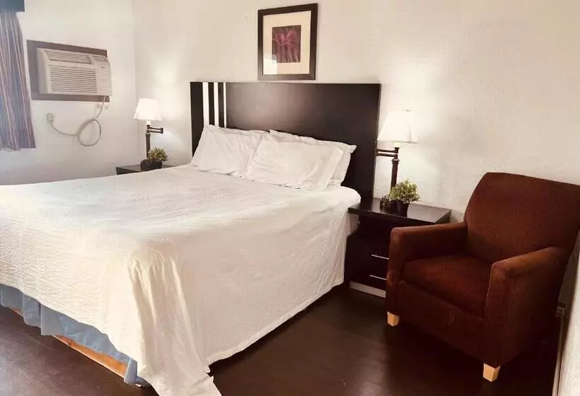 酒店 Travelodge By Wyndham Valleyfair Shakopee