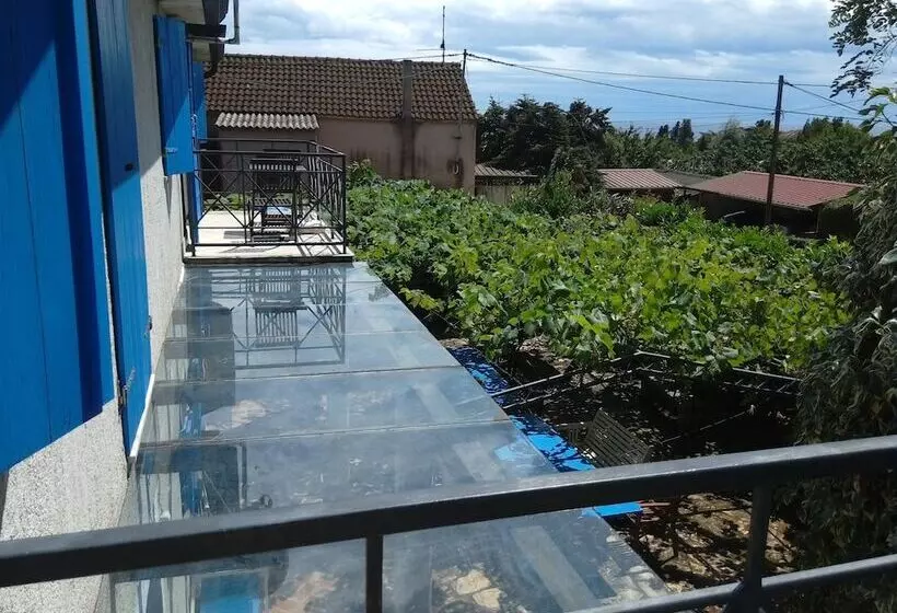 Apartments Ivas