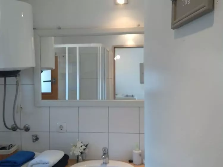 Apartments Ivas