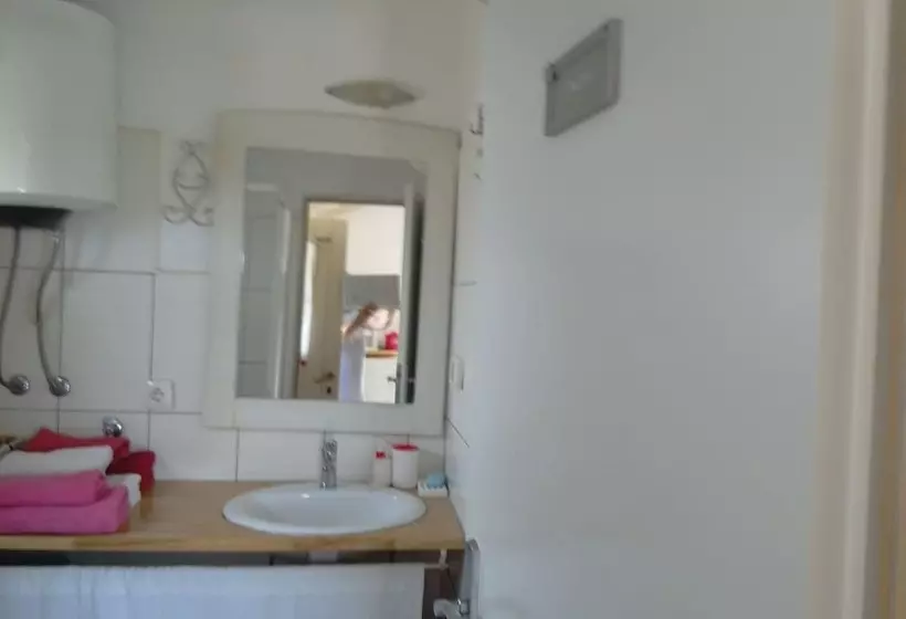 Apartments Ivas
