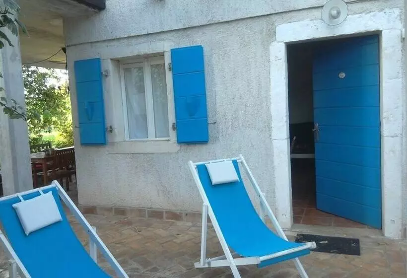 Apartments Ivas