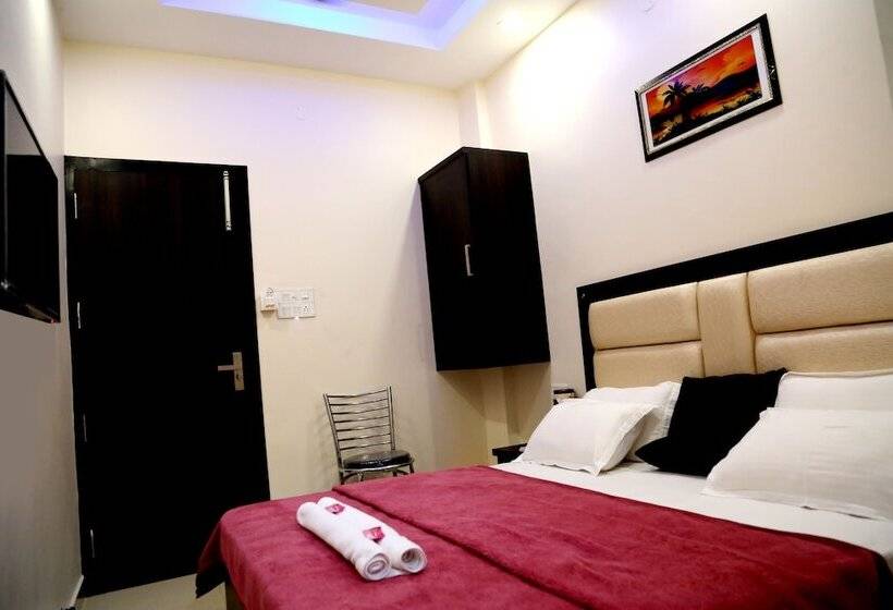 בית מלון כפרי Chohan Residency