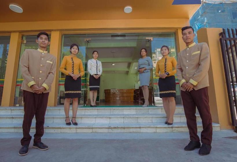 هتل Golden Gumkino  Mandalay