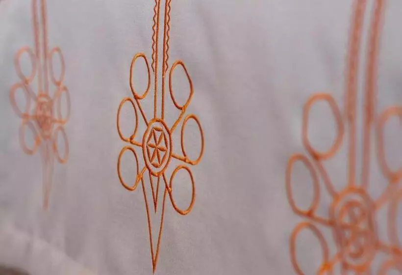 Majatalo Novobilski   Pod Wyciągiem Bania I Kotelnica, Obok Termy Bania