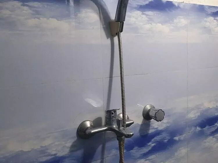 ペンション Shasee Rest  Mirissa Sri Lanaka