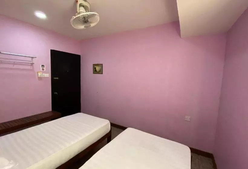 Majatalo Spot On 89967 Tabin Lodge Bed & Breakfast