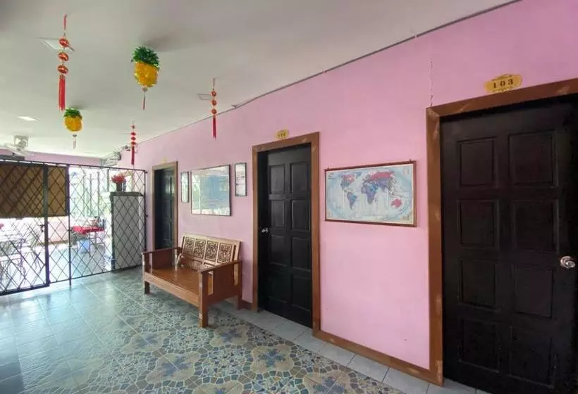 Majatalo Spot On 89967 Tabin Lodge Bed & Breakfast