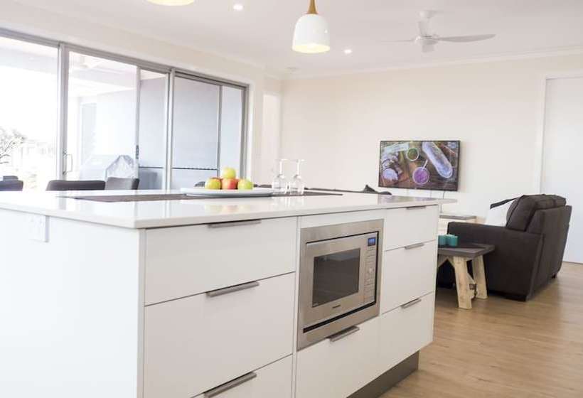 Tranquil Tides Ballina