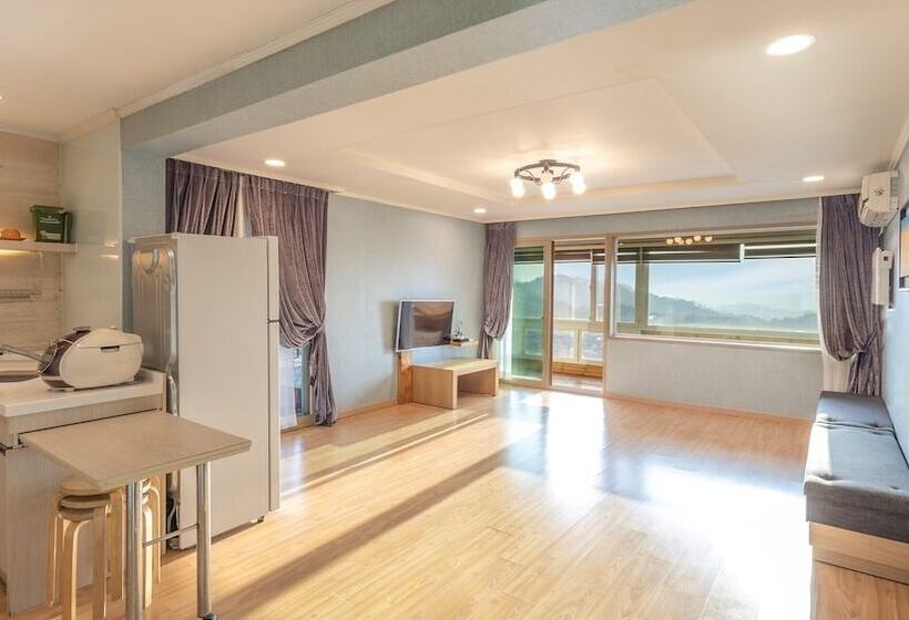 Wonju Quirinale Pension