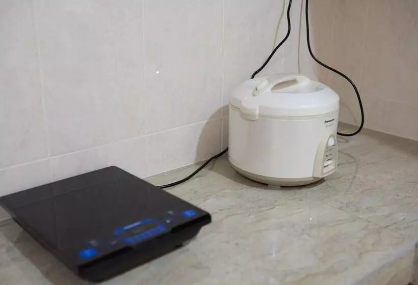 Holidayhome 188 Taman Sejati Suria