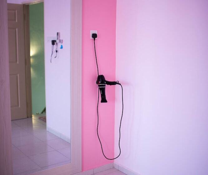 Holidayhome 188 Taman Sejati Suria