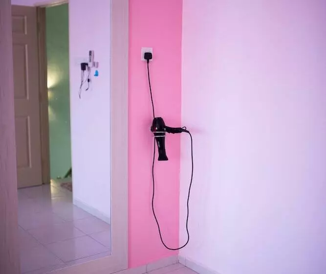 Holidayhome 188 Taman Sejati Suria