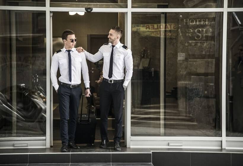 هتل Marshal Garni