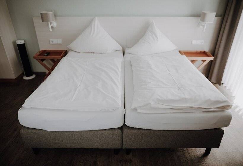 Отель Okelmann S