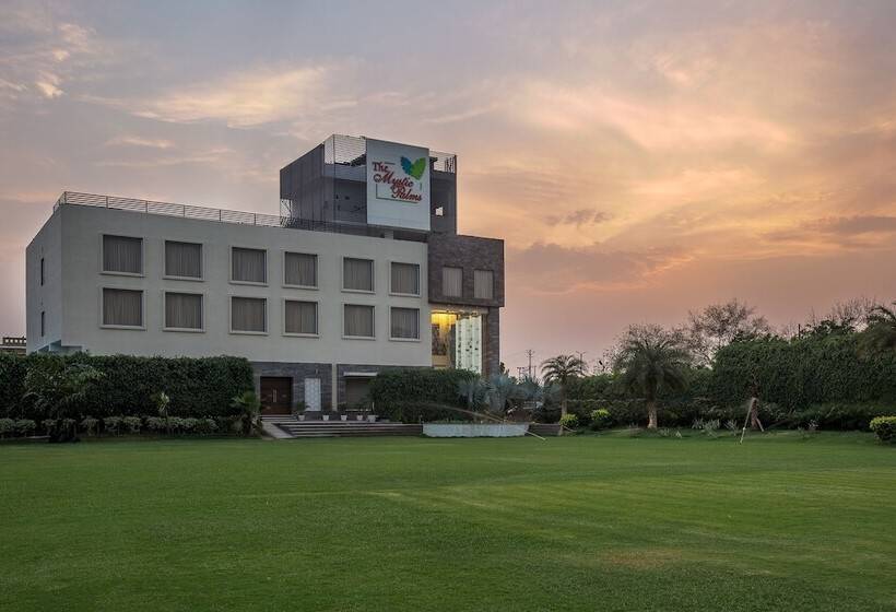 בית מלון כפרי The Mystic Palms