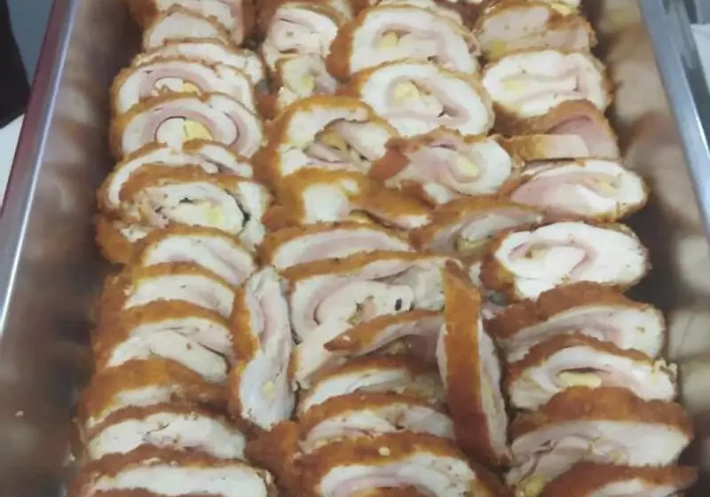 ホテル Turista Canlubang