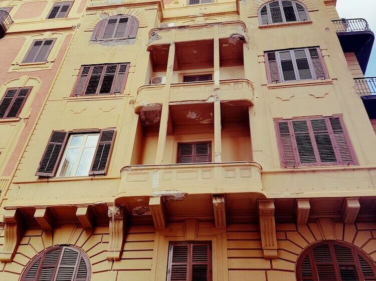 Jonathan Hostel & Guesthouse