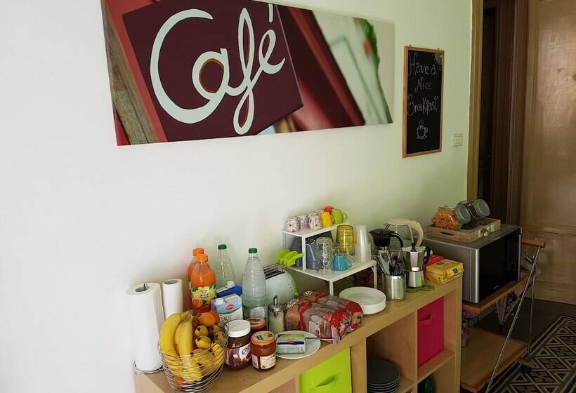 Jonathan Hostel & Guesthouse