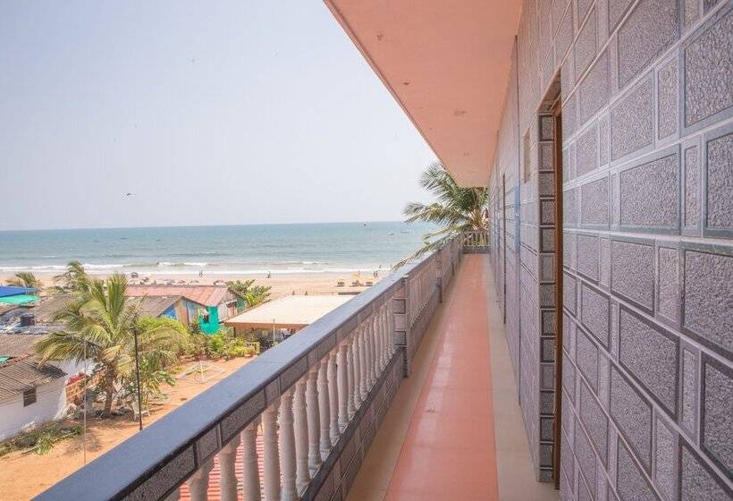 リゾートホテル Larios Beach Holidays