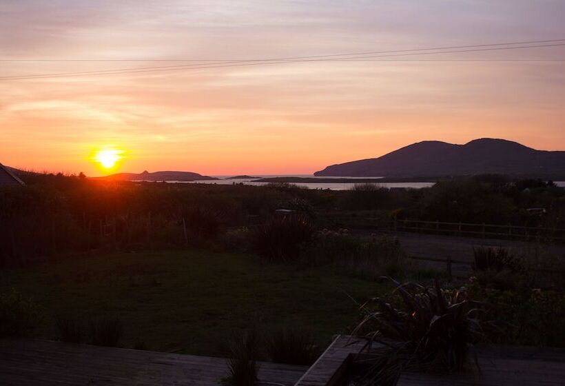 민박 Blue Door House