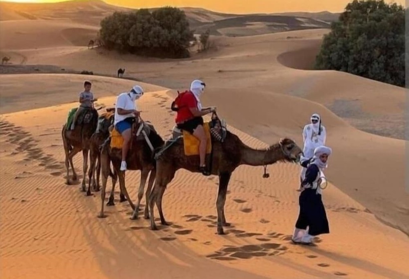 Hotel Bivouac Erg Znaigui