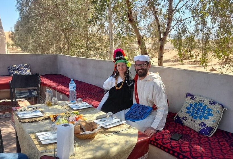 Hotel Bivouac Erg Znaigui