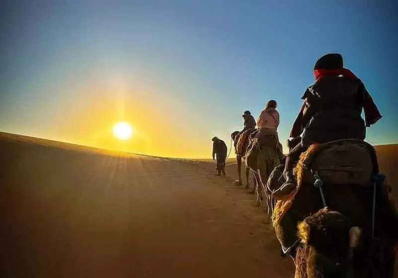 Hotelli Bivouac Erg Znaigui