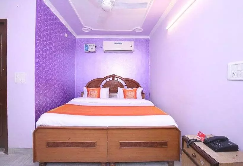 هتل O Rajesh Palace