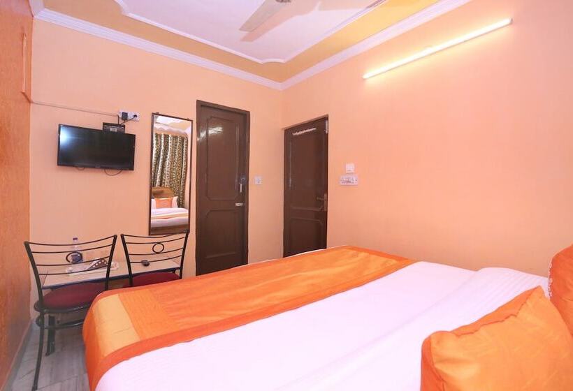 هتل O Rajesh Palace