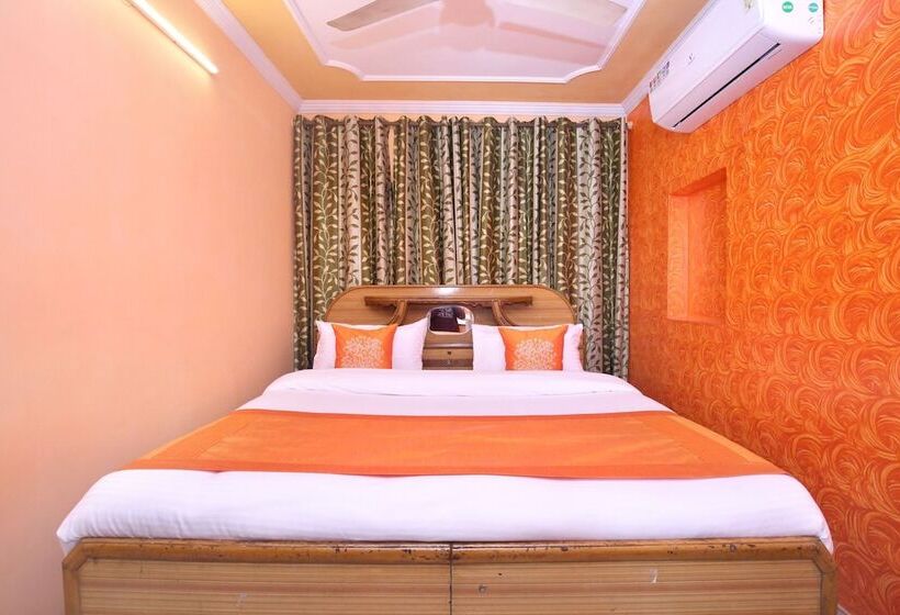 هتل O Rajesh Palace