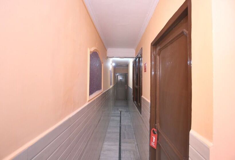 هتل O Rajesh Palace